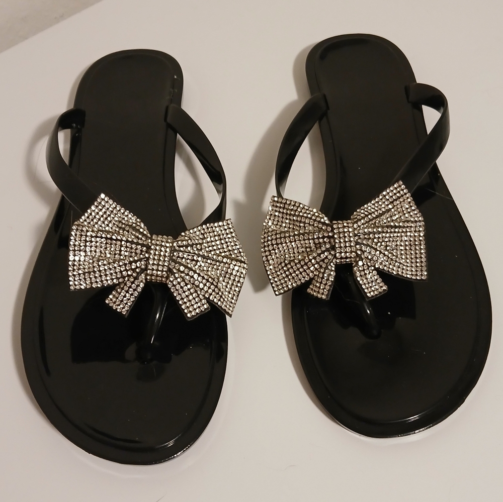 Black Rhinestone Bow‎ Flip Flips